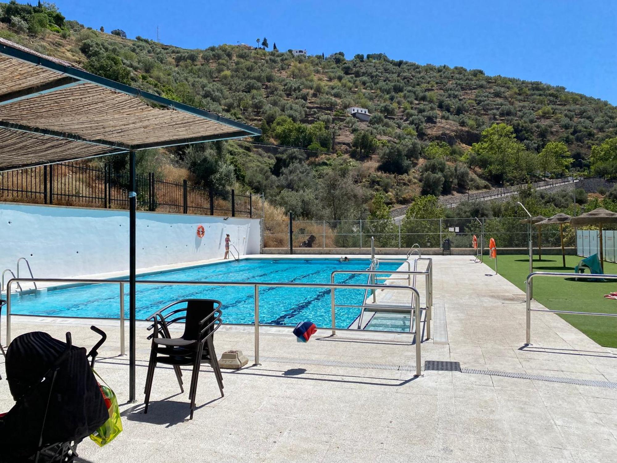 Casa Miguel - 3 Beautiful Apartments Availabe Sayalonga エクステリア 写真